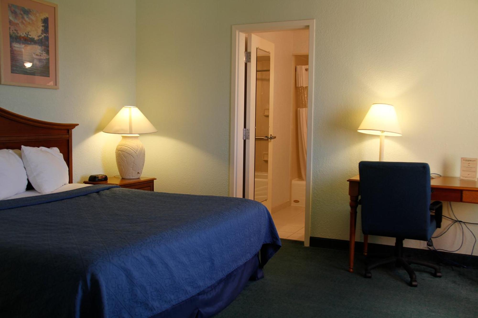 Cocoa Beach Suites Hotel Экстерьер фото