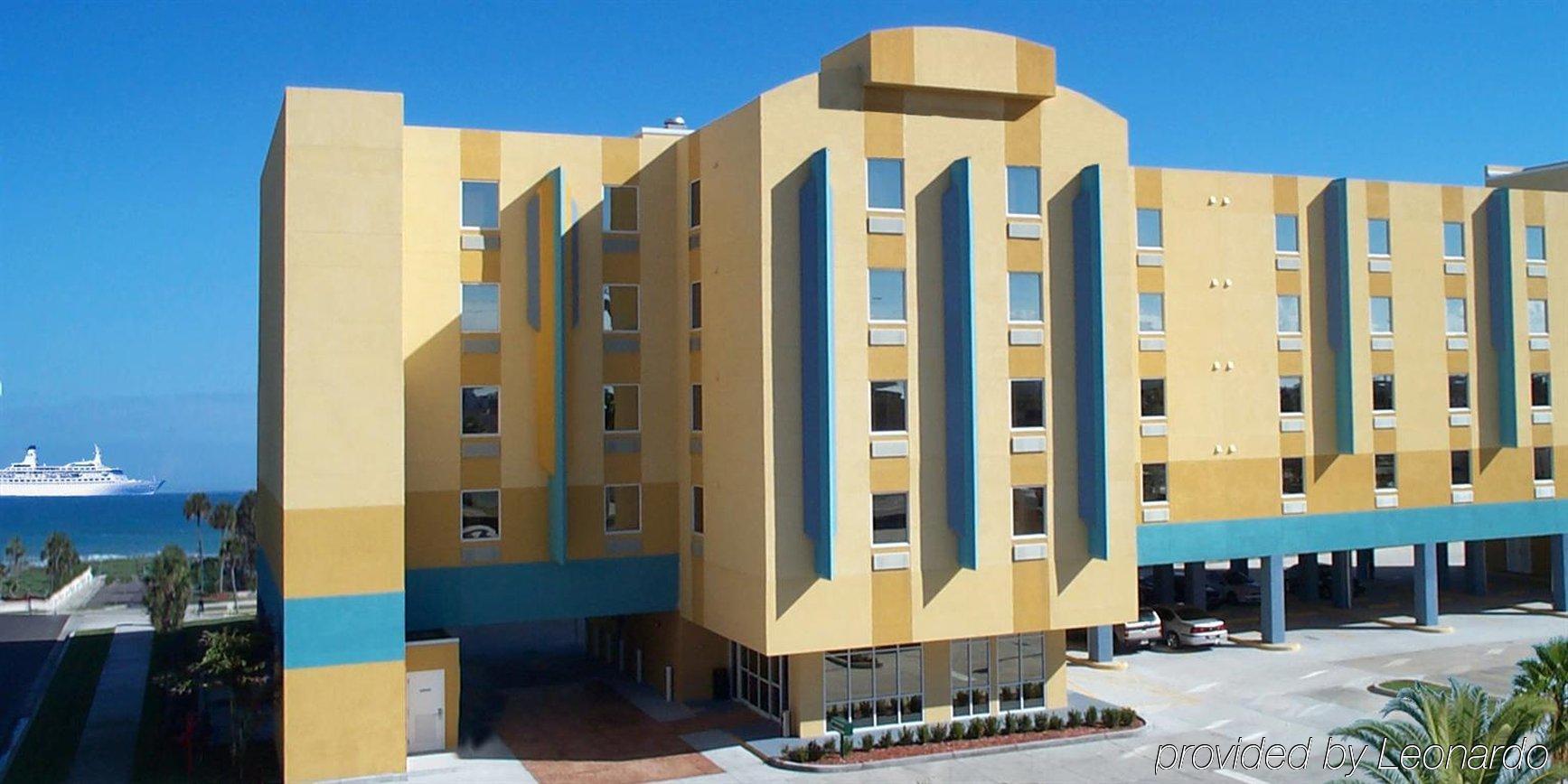 Cocoa Beach Suites Hotel Экстерьер фото
