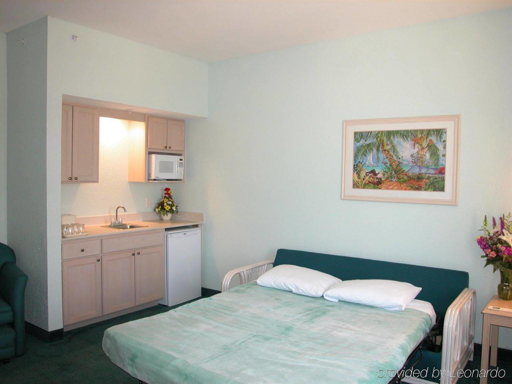 Cocoa Beach Suites Hotel Экстерьер фото